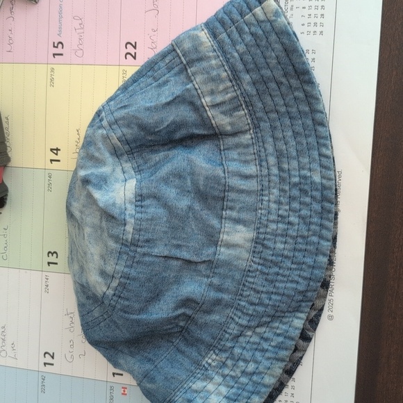 BUCKET HAT RÉVERSIBLE - Picture 3 of 5